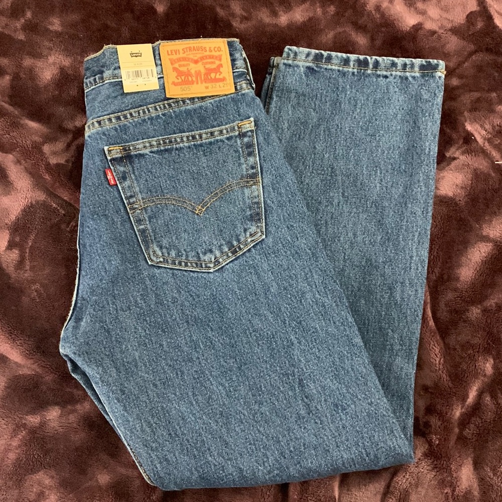 NWT Levi’s 505 Regular Jeans